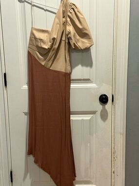 One shoulder dress